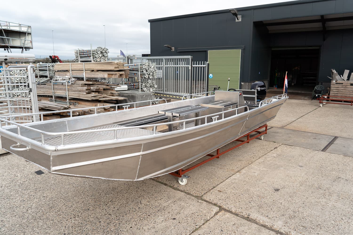 Zakenman middag Komst Wij bouwen aluminium boten op maat – Bootopmaat